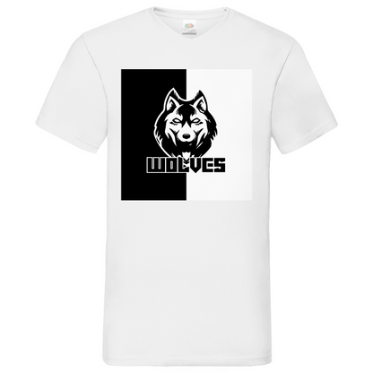 Wolves black-white - V-Neck T-Shirt
