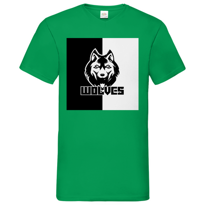 Wolves black-white - V-Neck T-Shirt