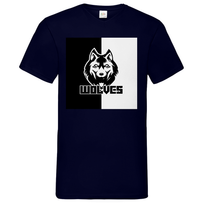 Wolves black-white - V-Neck T-Shirt